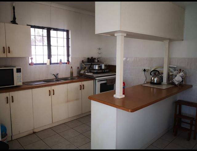 3 BEDROOM FREEHOLD FOR SALE IN SHERWOOD